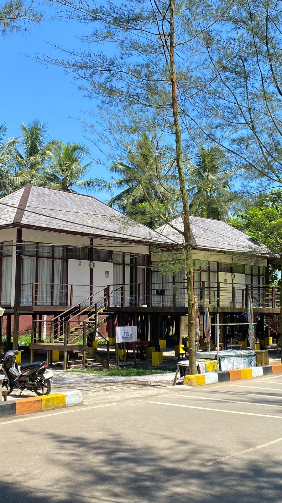 Villa Kaca